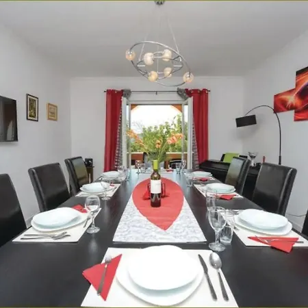 Luxury Peace *
